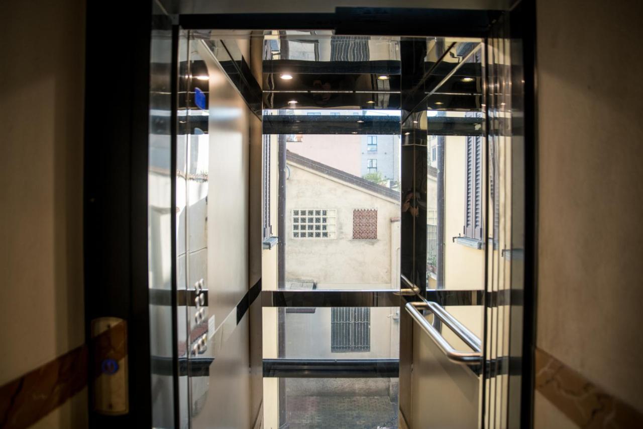 Shortmi Montello Lejlighed Milano Eksteriør billede